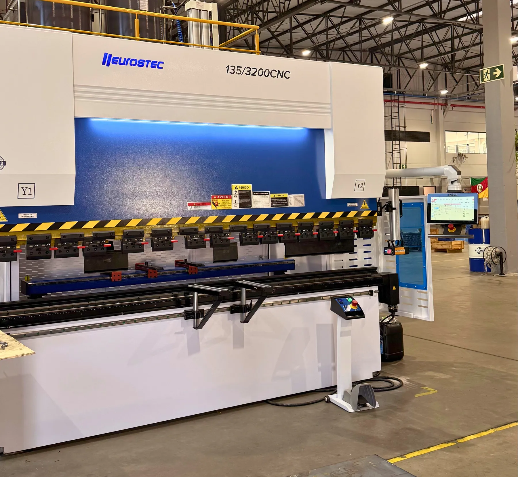 Corte a laser e dobra CNC de chapas na Chico Tornearia